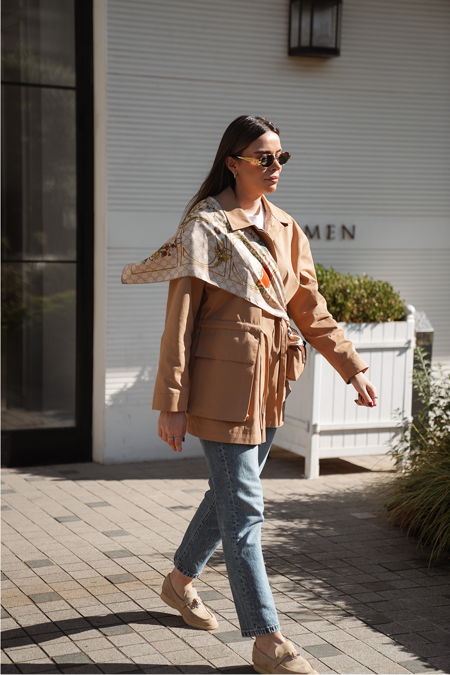 GÖKNUR ARSLAN BÜYÜK CEPLİ TRENÇKOT