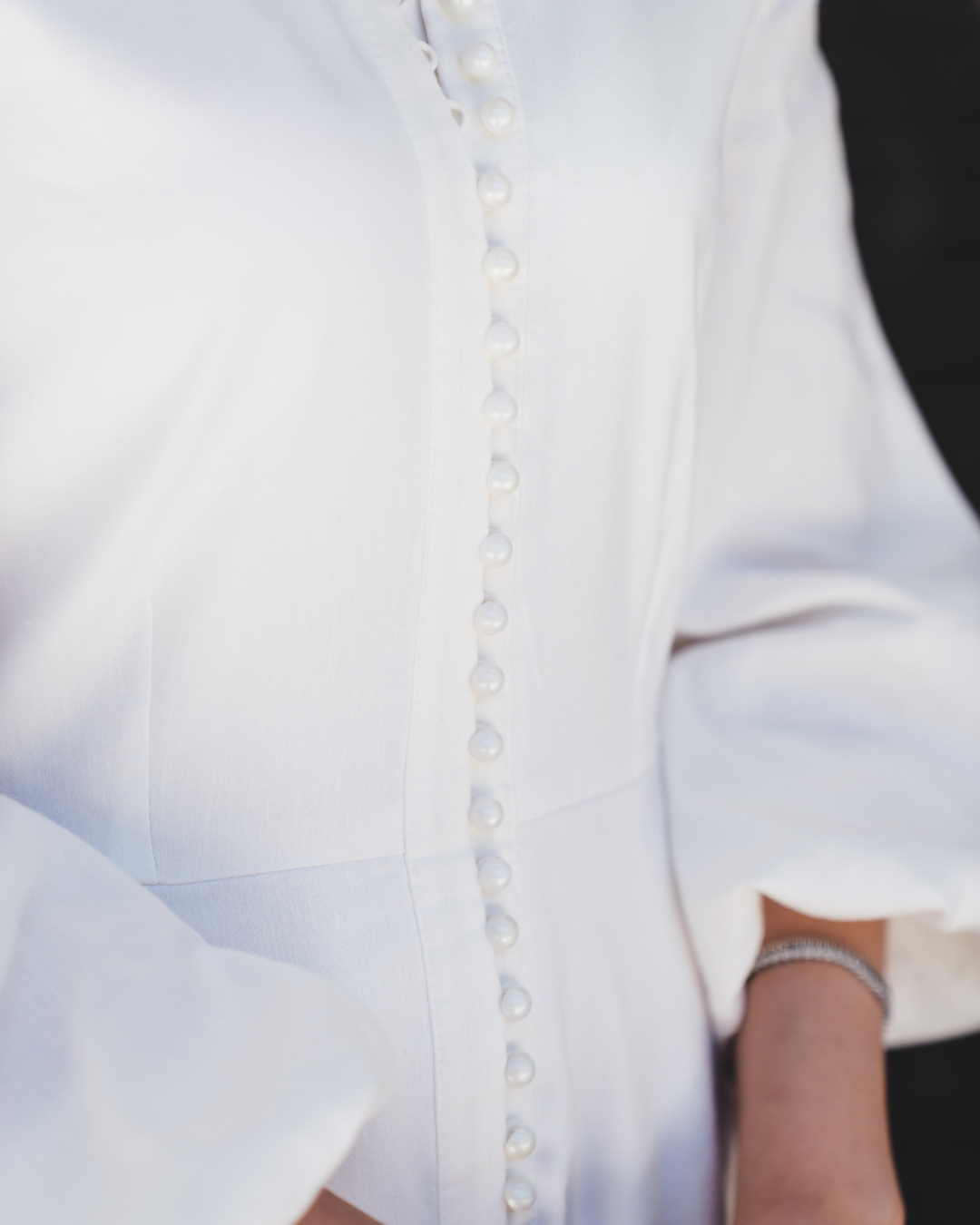 GÖKNUR ARSLAN SWAN DRESS