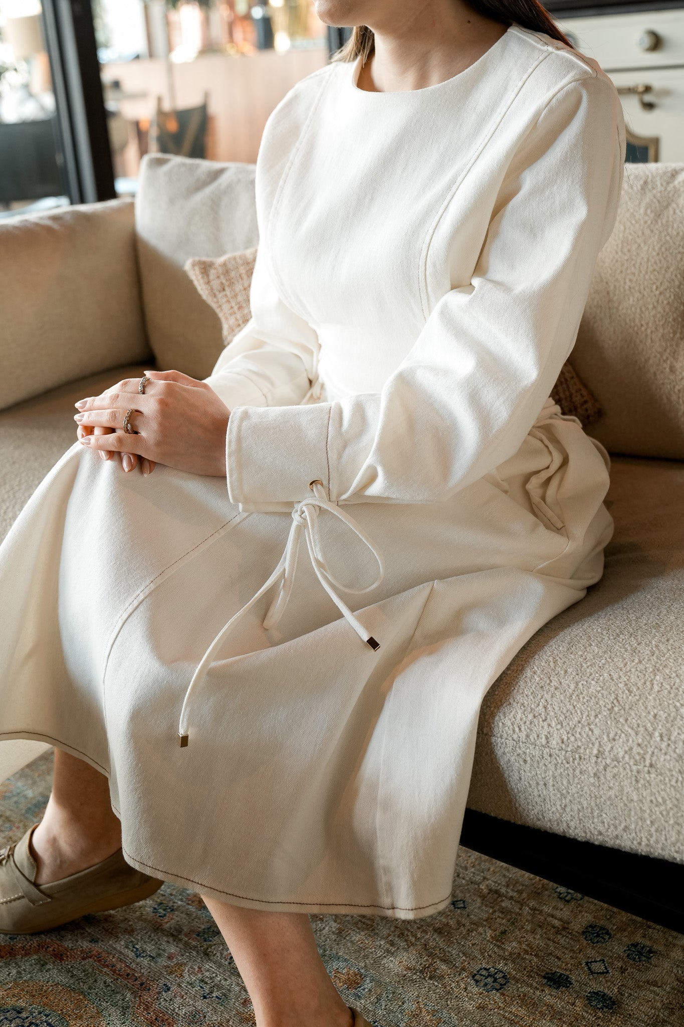 GÖKNUR ARSLAN BEYAZ JEAN ELBİSE