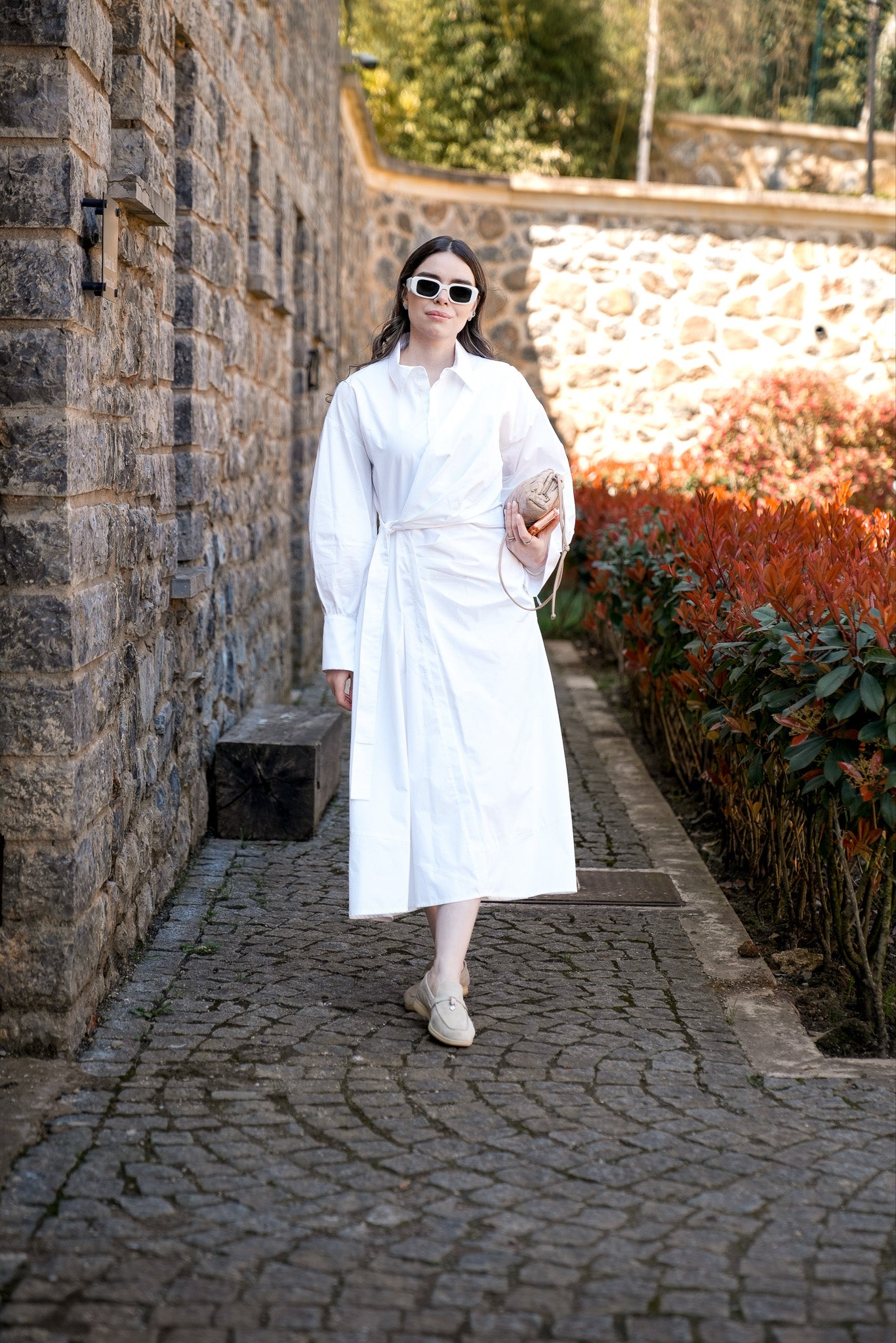 GÖKNUR ARSLAN WHİTE LADY DRESS