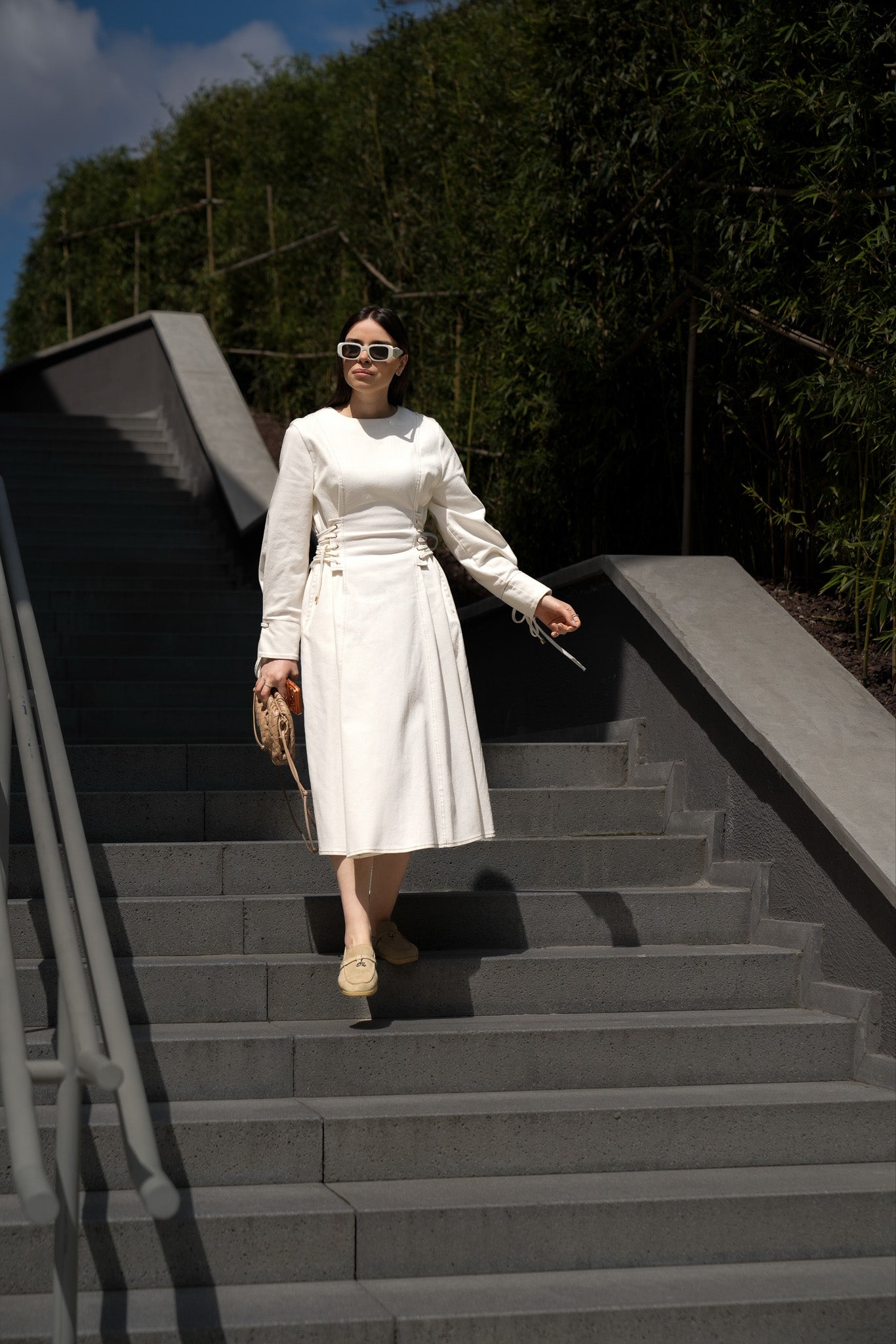 GÖKNUR ARSLAN BEYAZ JEAN ELBİSE