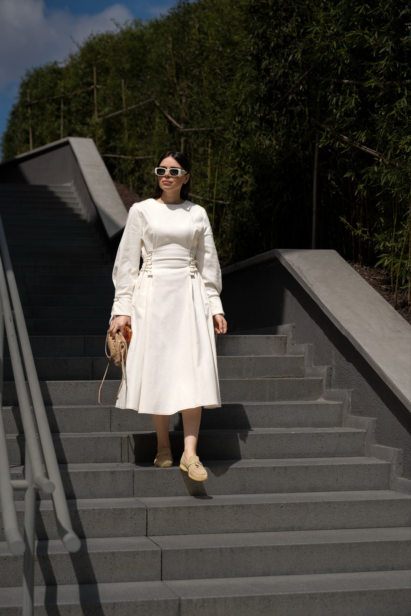 GÖKNUR ARSLAN BEYAZ JEAN ELBİSE