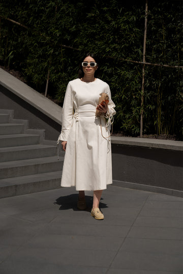 GÖKNUR ARSLAN BEYAZ JEAN ELBİSE