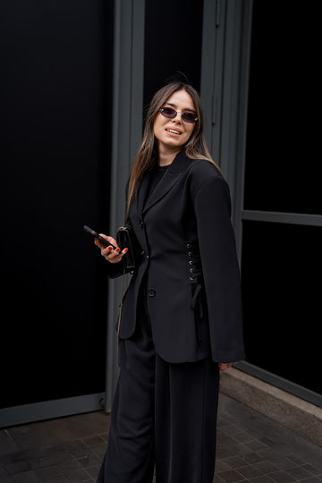 GÖKNUR ARSLAN AMBER BLACK JACKET